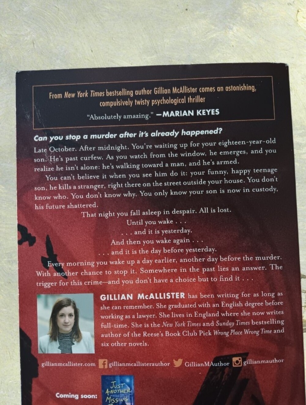 Book: Wrong Place, Wrong Time - Picture 2 of 13